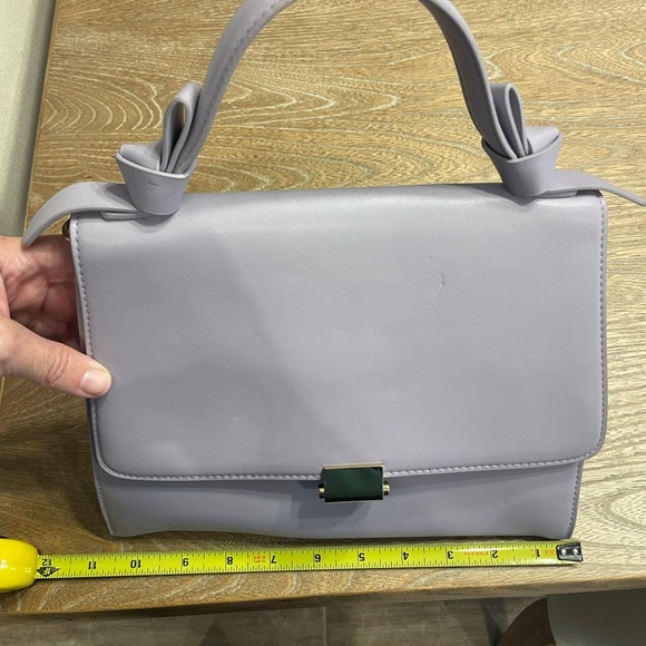 Handbags - Chic Lavender Tote Bag